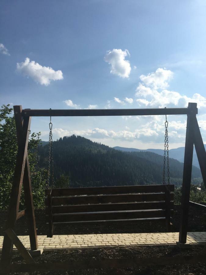 Котедж Аквамарин Yaremche Exterior photo